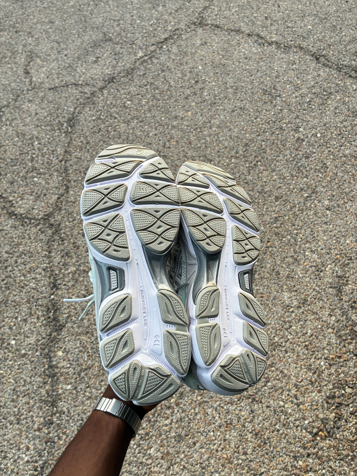 ASICS Gel-NYC — White / Grey