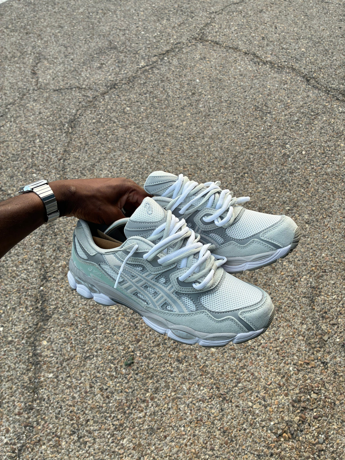ASICS Gel-NYC — White / Grey