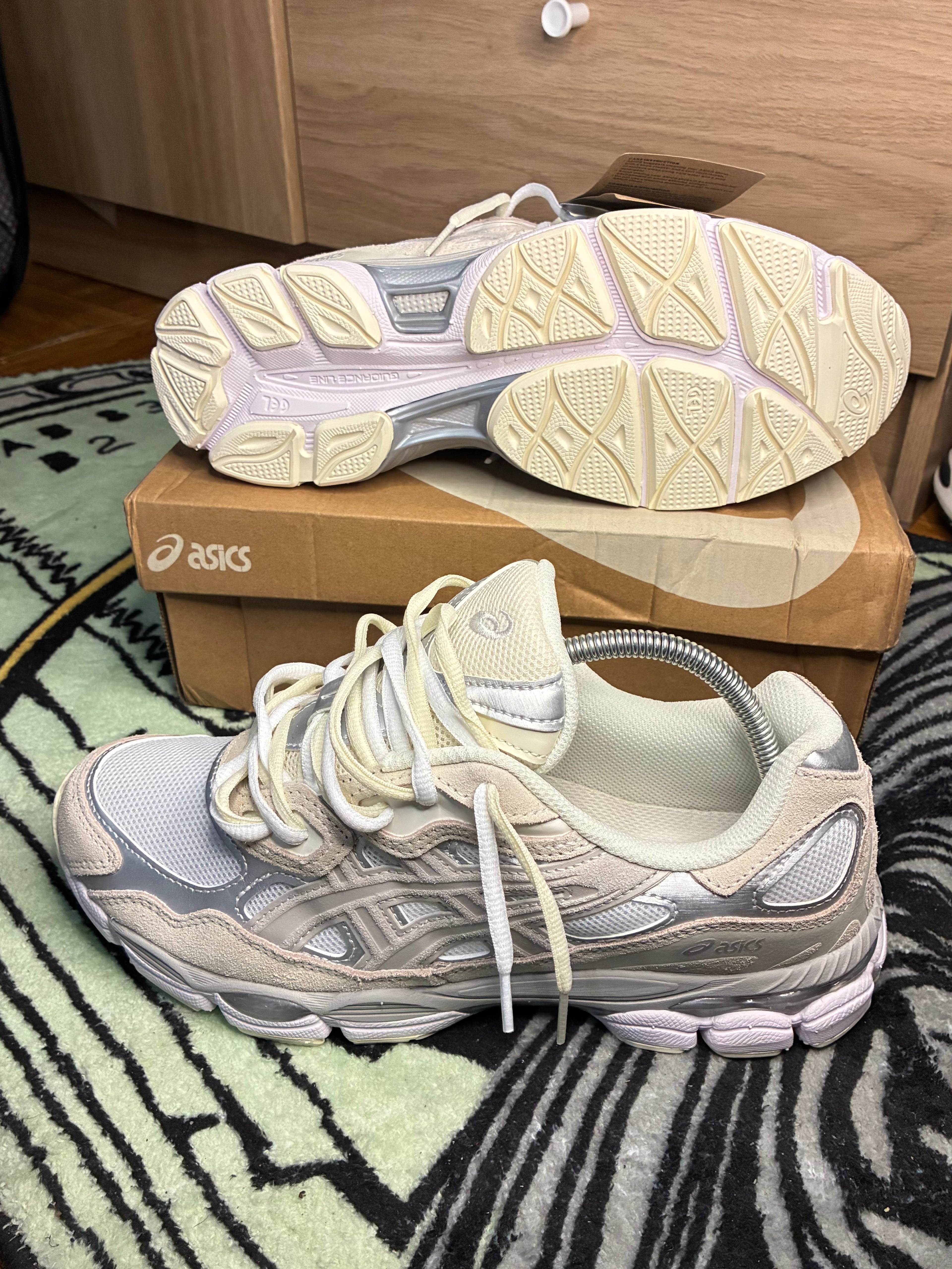 Asics Gel Nyc Beige