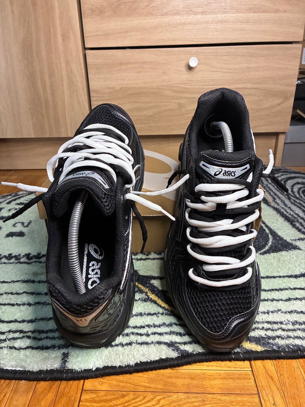 Kayano 14 Black