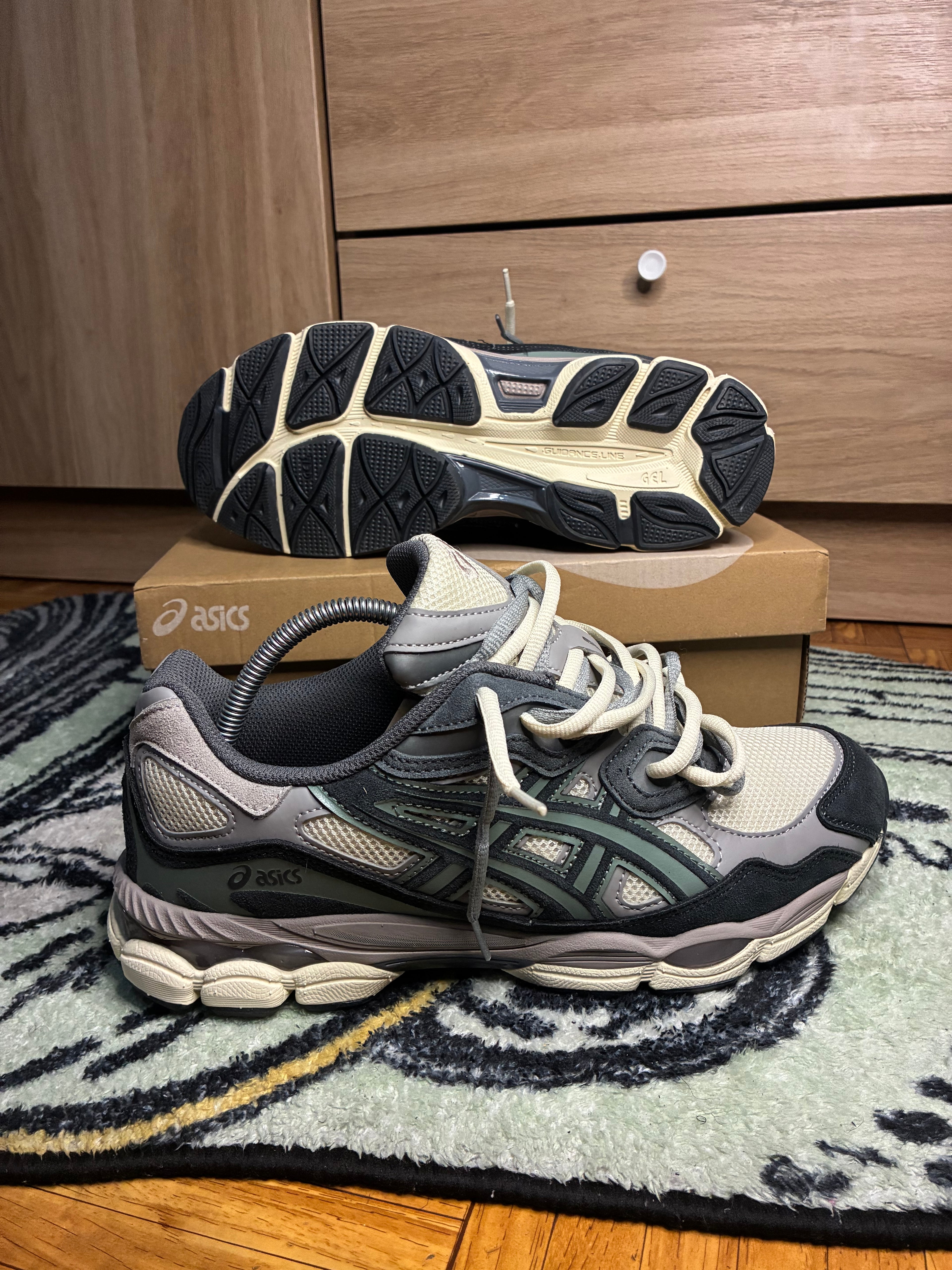 Asics Gel Nyc Green
