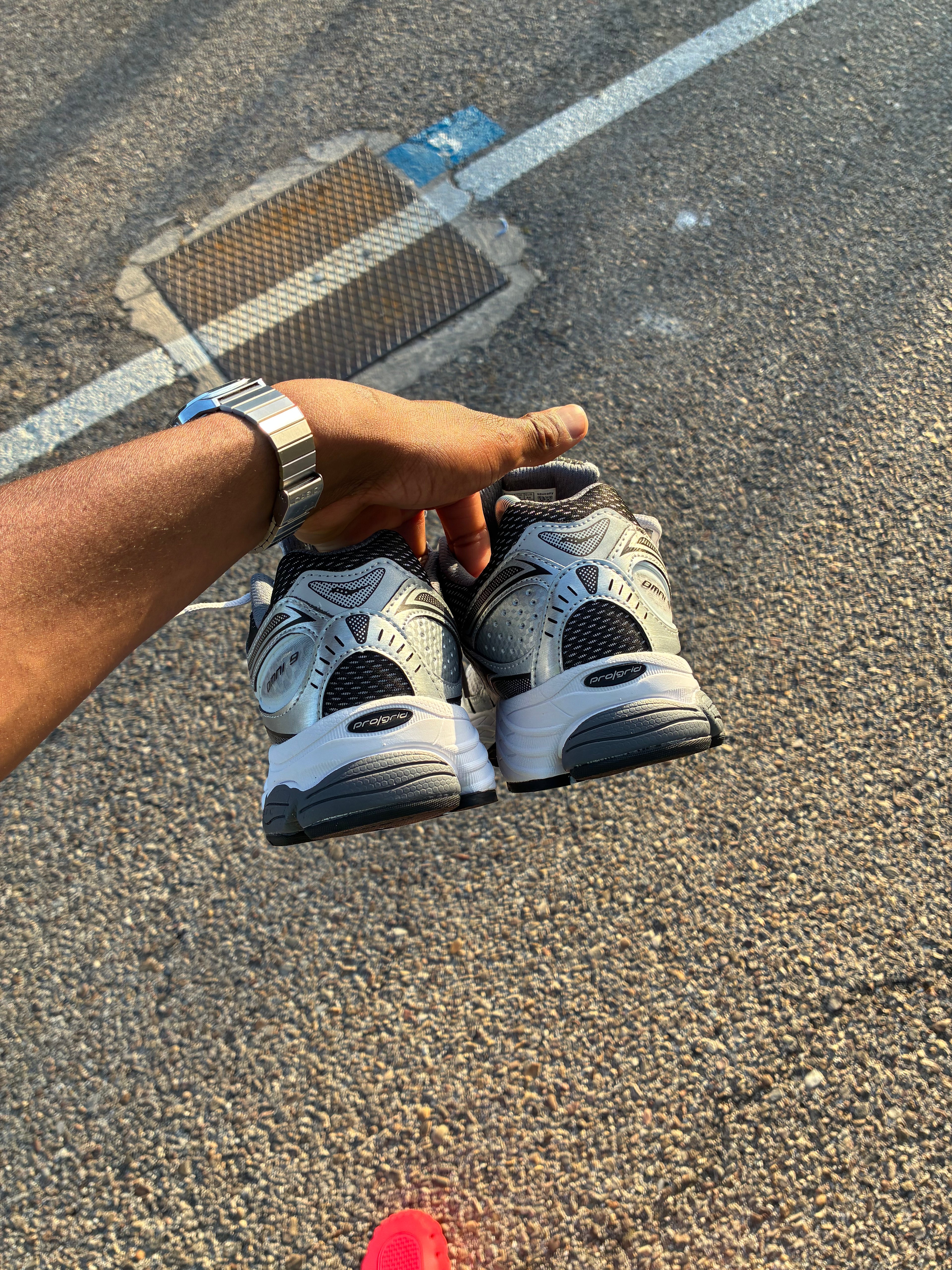 Saucony Onmi 9 Grey